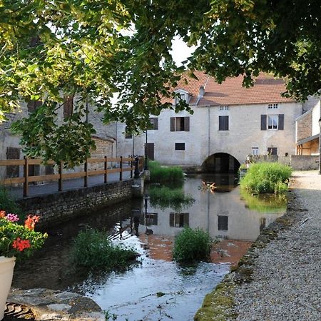 La Roulotte De Lois & Clara Hotel Arc-en-Barrois Kültér fotó